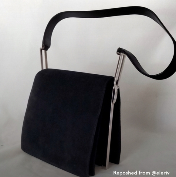 Salvatore Ferragamo Vintage Magnetic Snap Shoulder  Evening Suede Ladies Purse - Picture 3 of 16